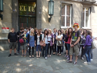 http://gee.nw.lo-net2.de/gehtonline/.ws_gen/112/elde150610.jpg